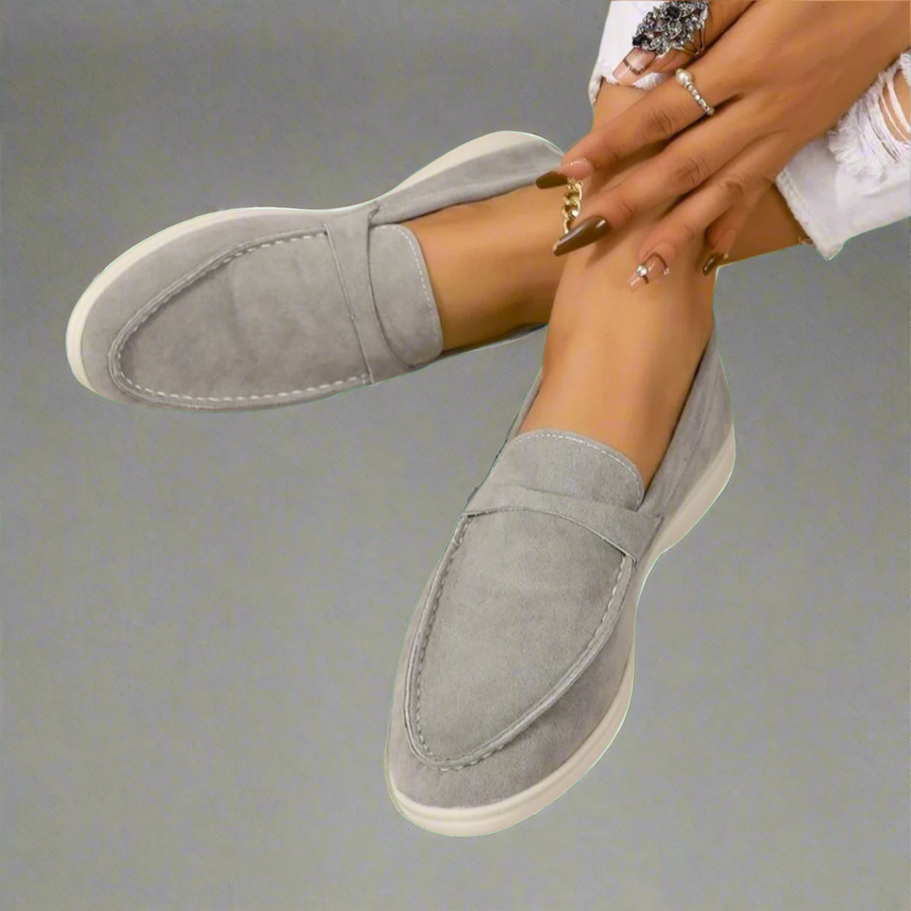 EVA STYLE | CLASSIC SLIP-ON LOAFERS