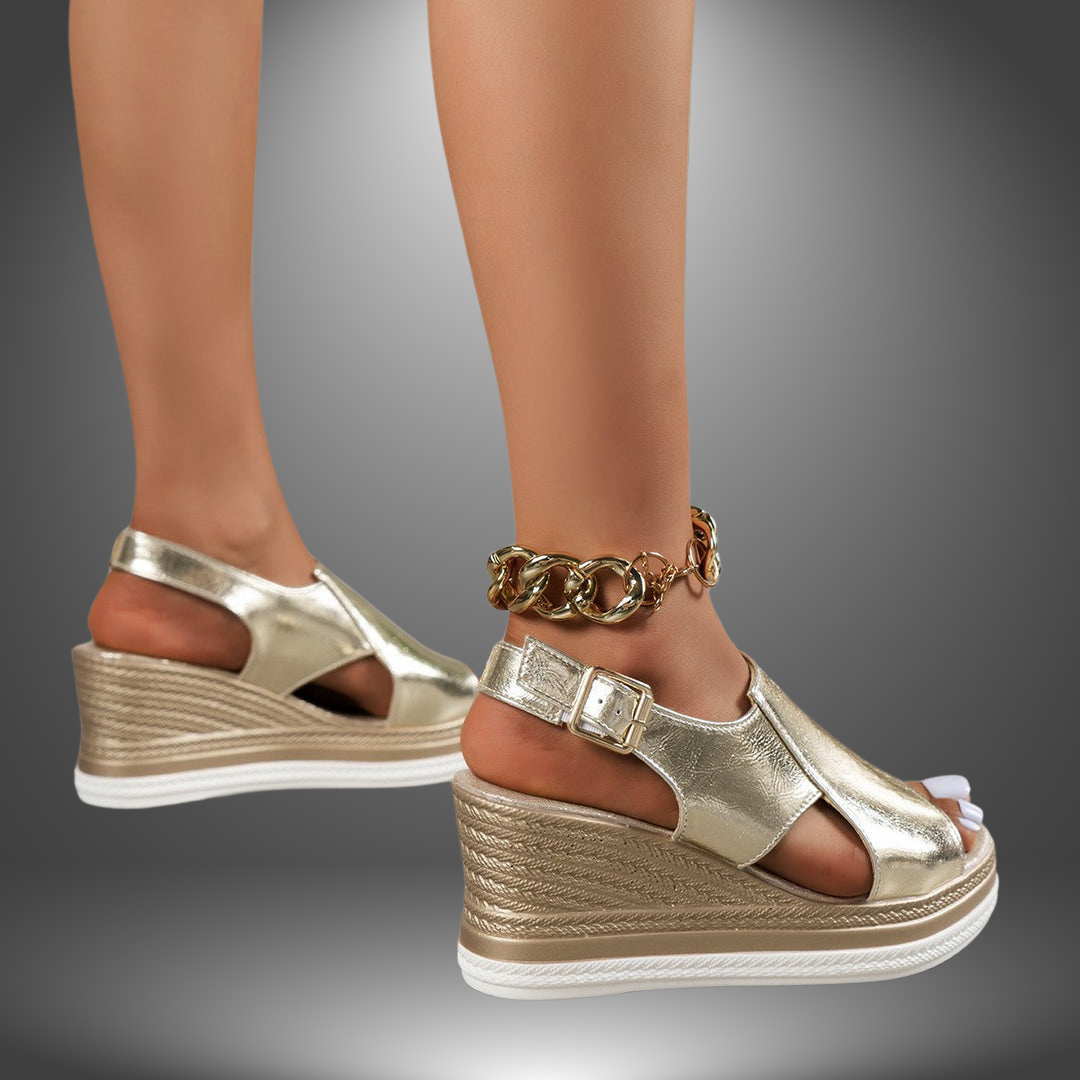 EVA STYLE | PLATFORM WEDGE SANDALS