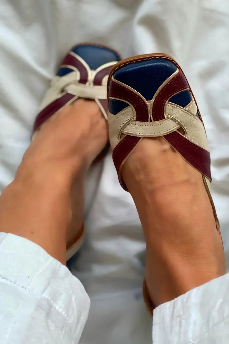 EVA STYLE | TRI-COLOR SLIP-ON FLATS