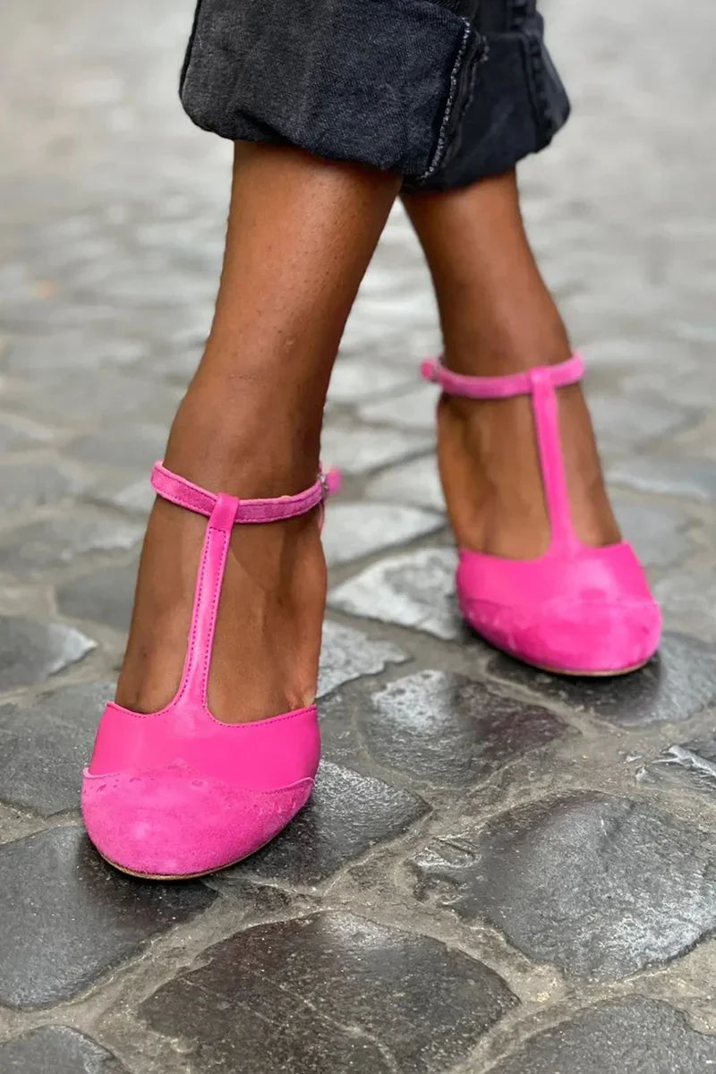 EVA STYLE | CLOSED SANDAL WITH T-BAR STRAP