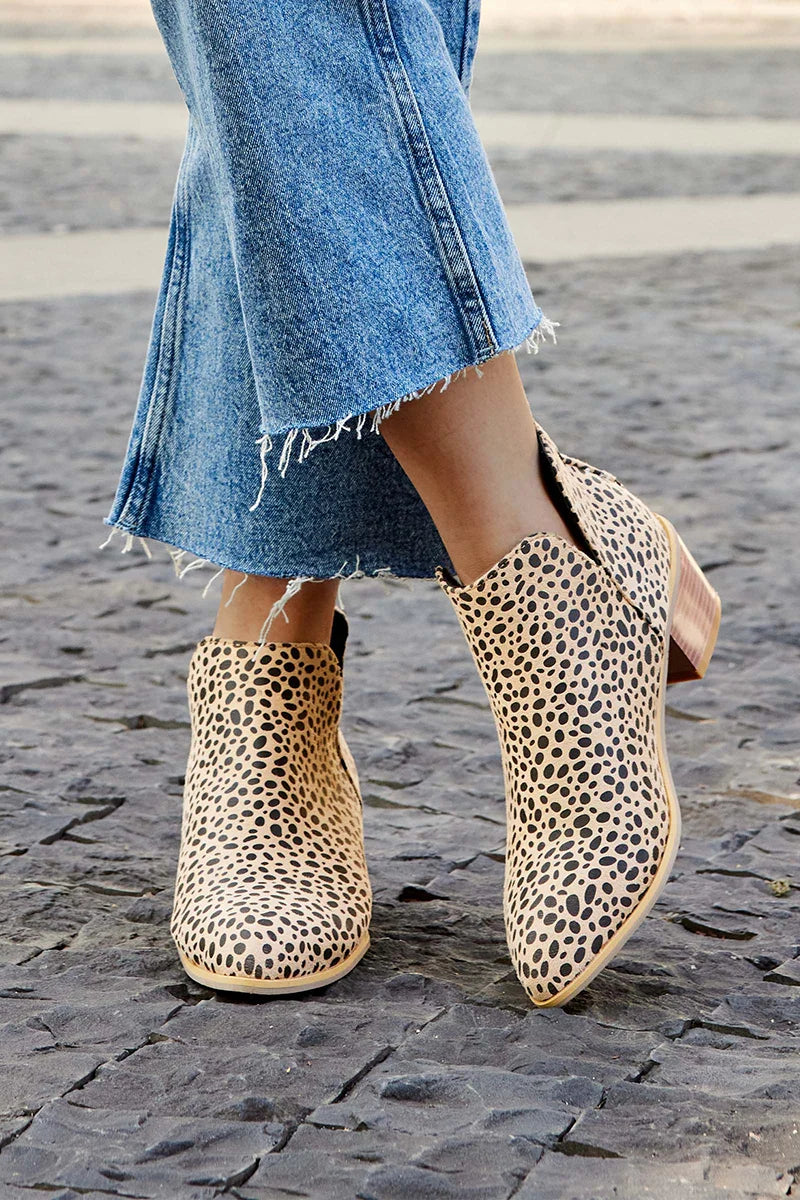 EVA STYLE | PRINTED ANKLE BOOTS