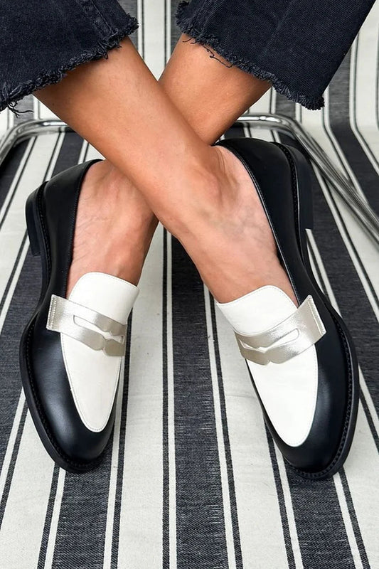 EVA STYLE  | MONOCHROME CLASSIC LOAFERS