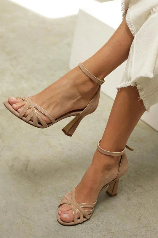 EVA STYLE | STRAPPY MID-HEEL SANDALS
