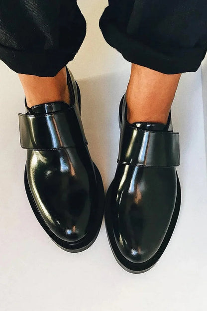 EVA STYLE  | POLISHED STRAP LOAFERS