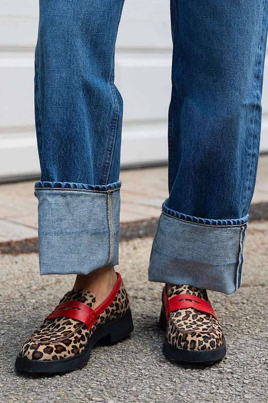 EVA STYLE  | LEOPARD PRINT LOAFER WITH RED DETAIL