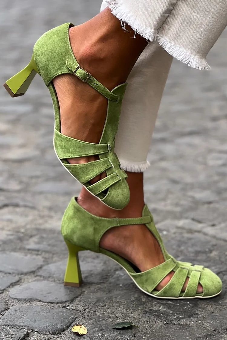 EVA STYLE  | GREEN VINTAGE STRAP HEELS