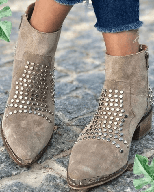 EVA STYLE  | ANKLE BOOTS WITH STUDS