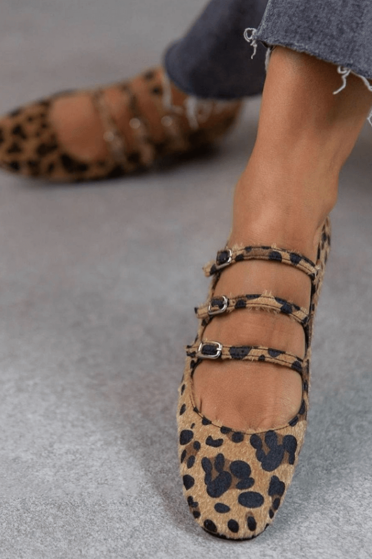 EVA STYLE  | LEOPARD BUCKLE FLATS