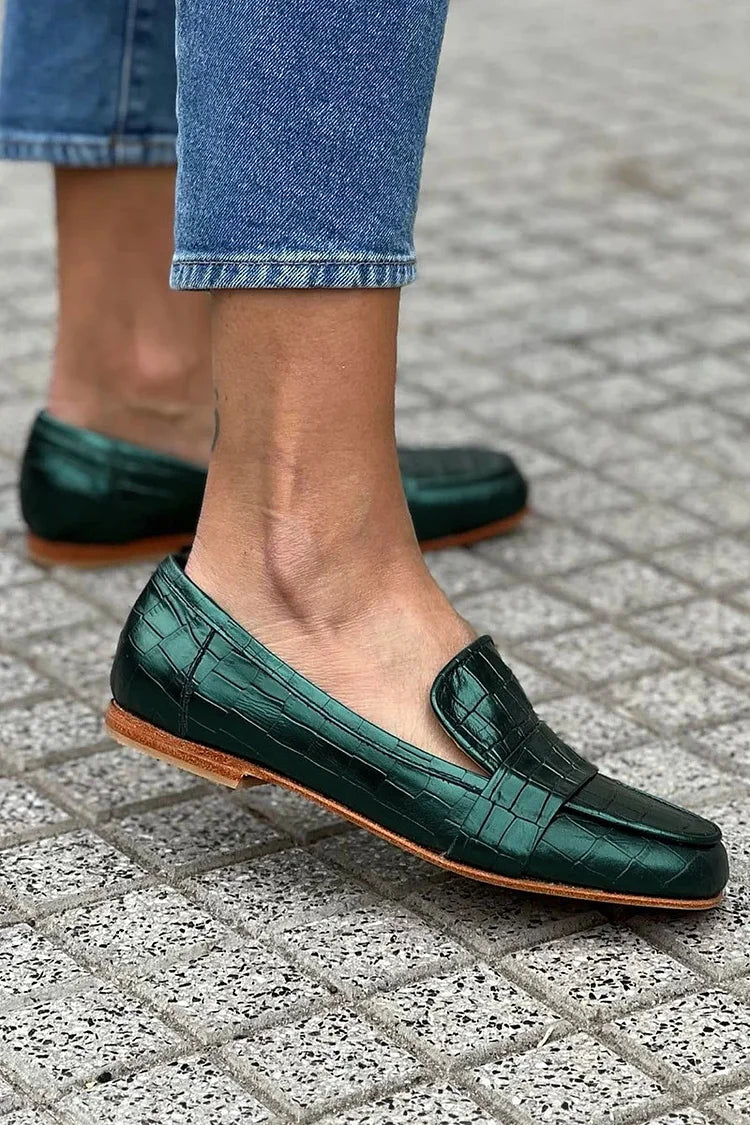 EVA STYLE  | CROCODILE EFFECT LOAFER
