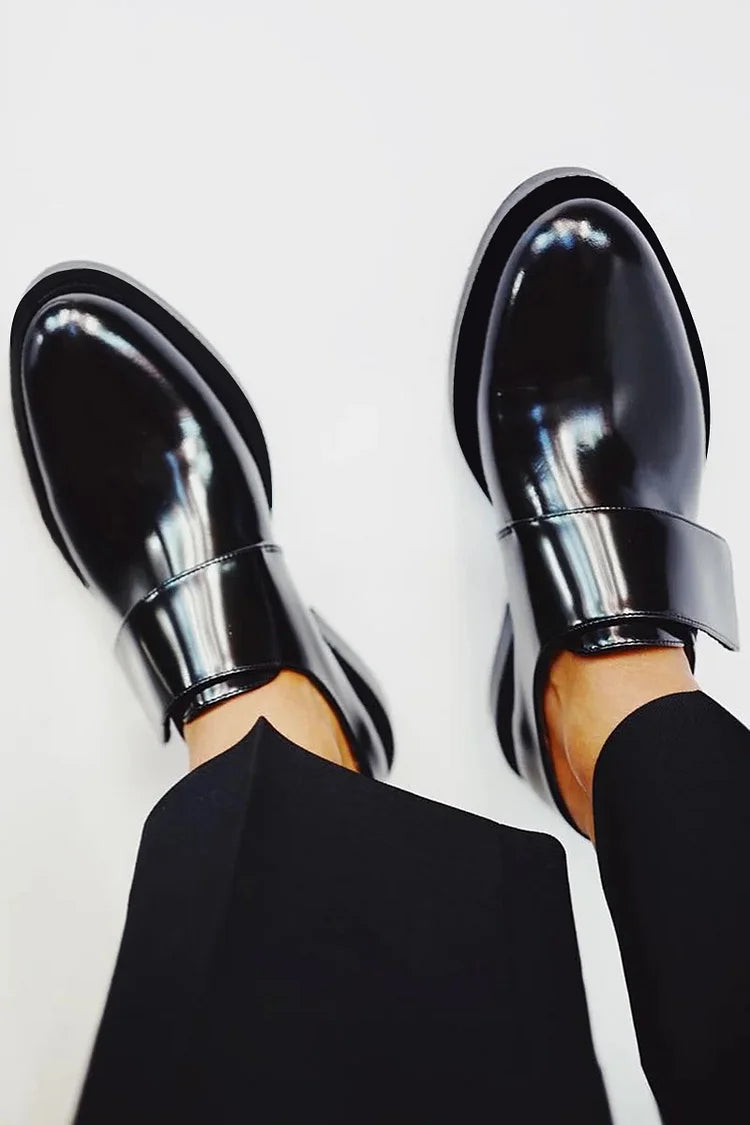 EVA STYLE  | POLISHED STRAP LOAFERS