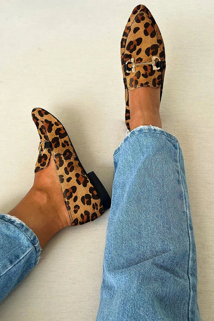 EVA STYLE  | LOAFER WITH METALLIC DETAIL