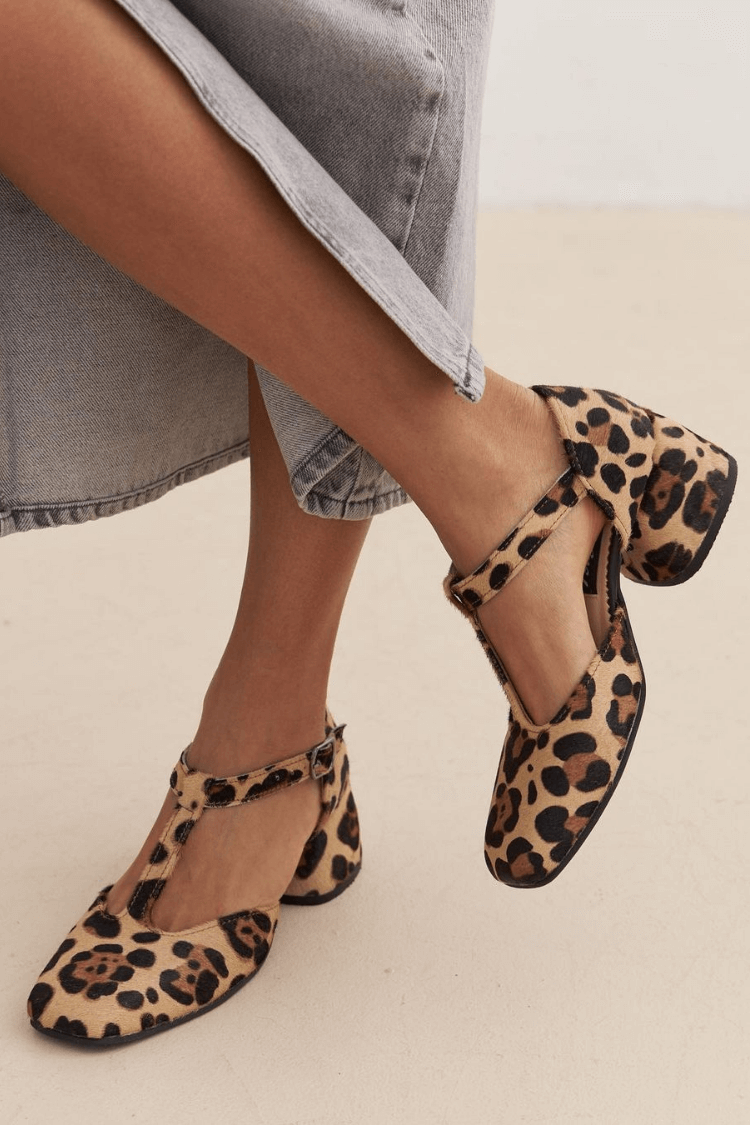 EVA STYLE  | LEOPARD T-STRAP BLOCK HEELS