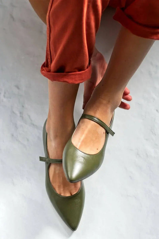 EVA STYLE  | MARY JANE FLATS
