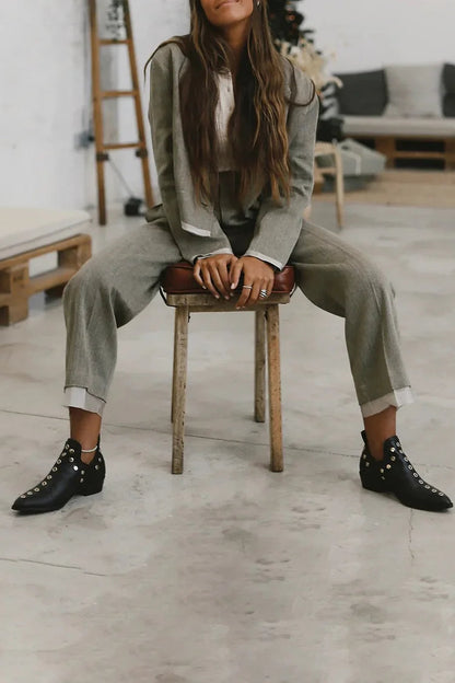 EVA STYLE  | POINTED STUDDED ANKLE BOOT