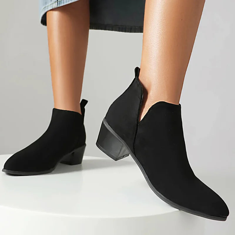 EVA STYLE | PRINTED ANKLE BOOTS