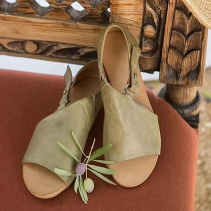 EVA STYLE  | MINIMAL OLIVE SANDALS