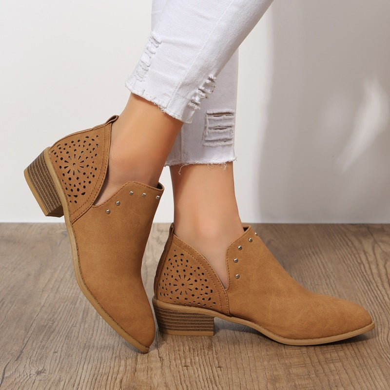 EVA STYLE  | LOW CUT PERFORATED ANKLE BOOT
