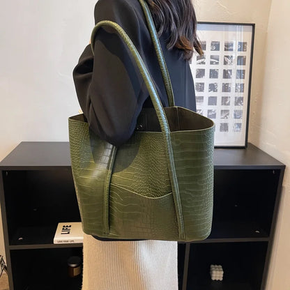 Betina™ - Croc Shoulder Bag
