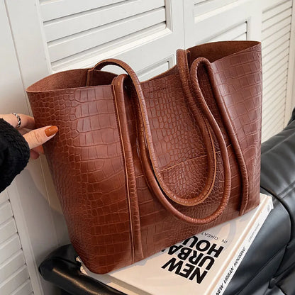 Betina™ - Croc Shoulder Bag
