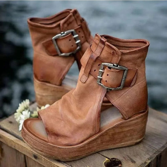 EVA STYLE  | Vintage Look Wedge Sandals